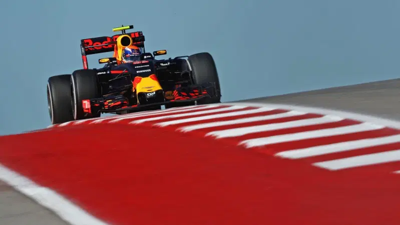 F1, Gp Stati Uniti 2016, FP3: Verstappen al top