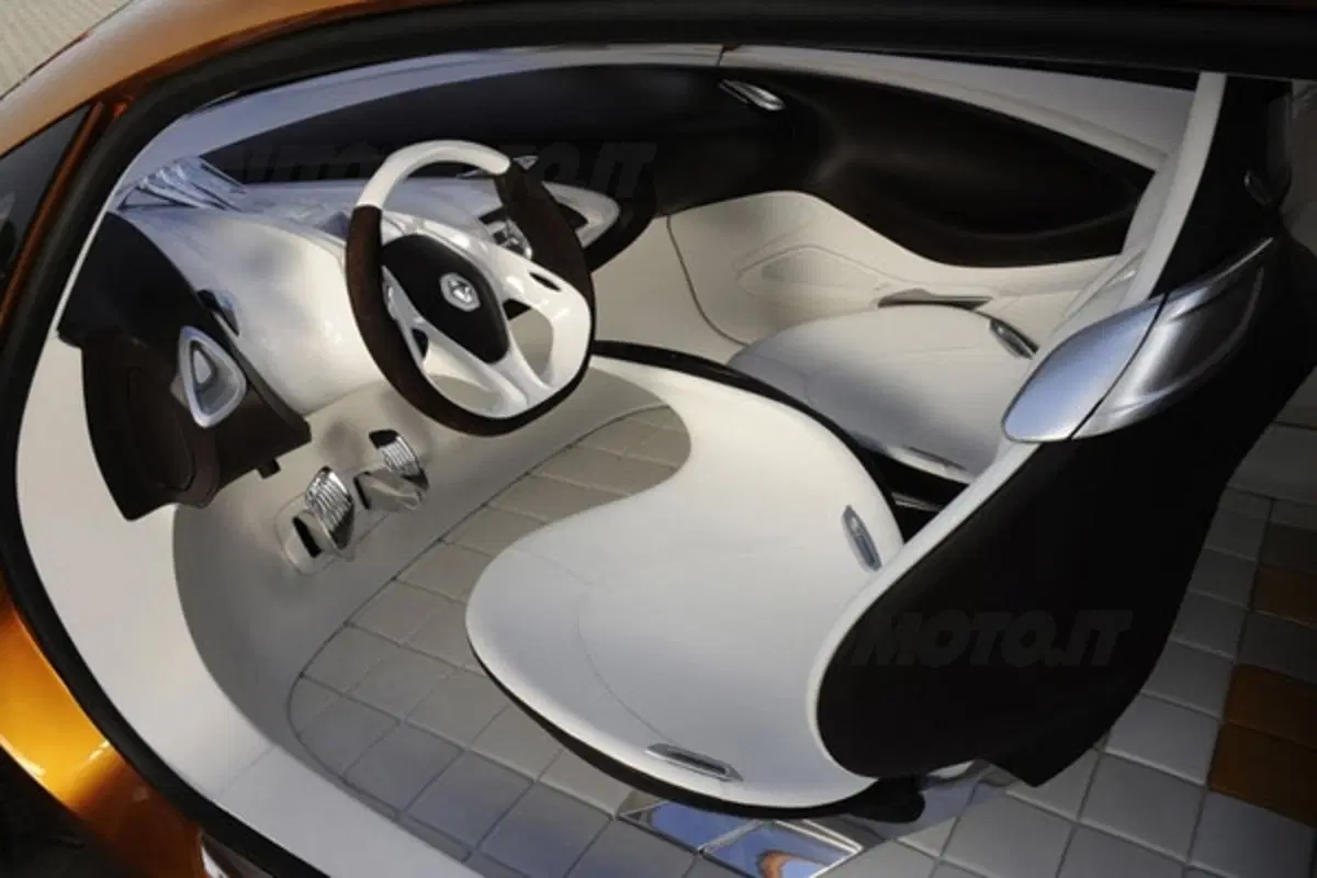 Renault R-Space Concept (26)
