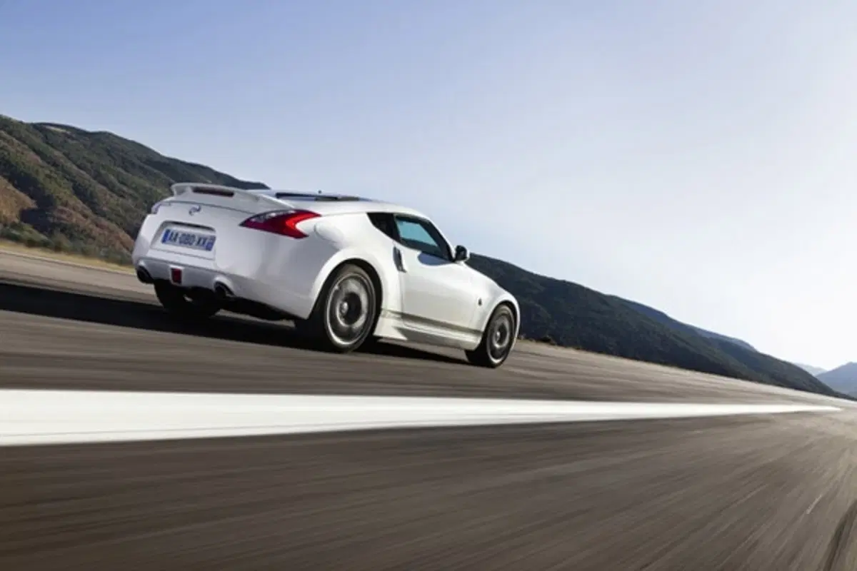 Nissan 370Z GT Edition (6)
