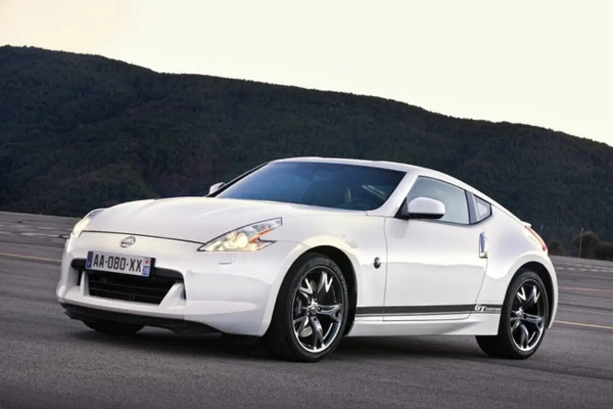 Nissan 370Z GT Edition (9)