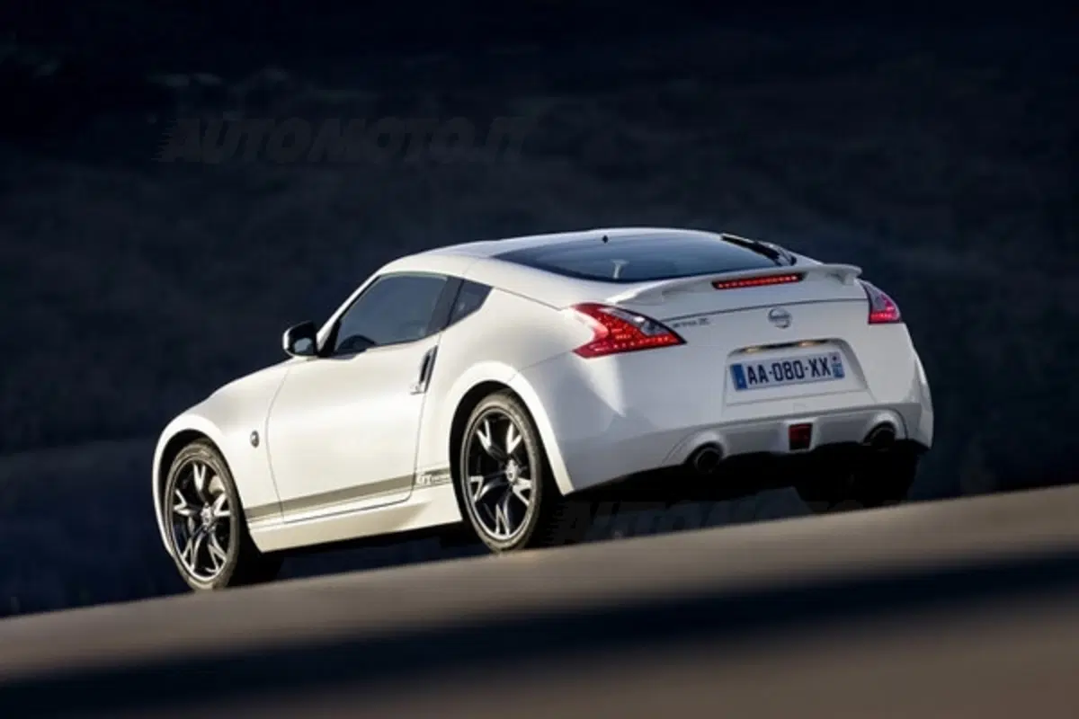 Nissan 370Z GT Edition (11)