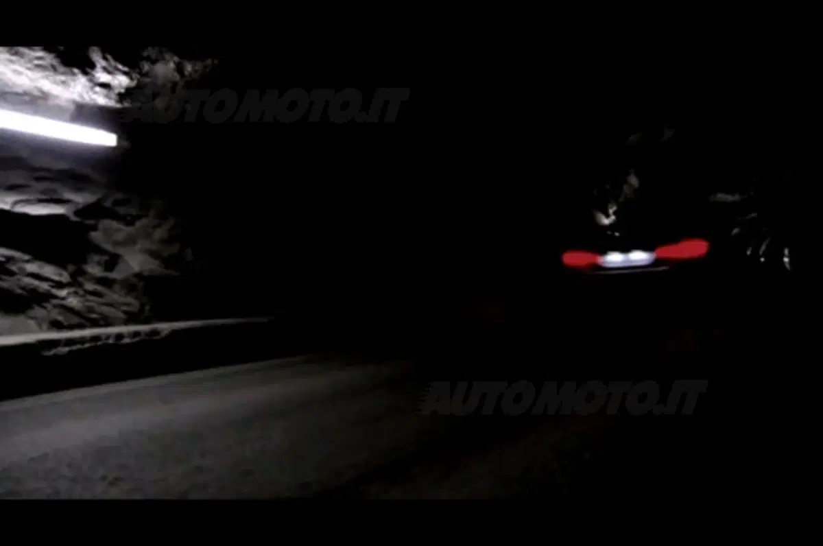 BMW M5 2012 - primo teaser