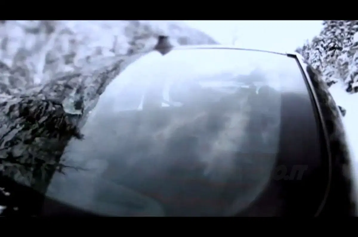BMW M5 2012 - primo teaser (7)