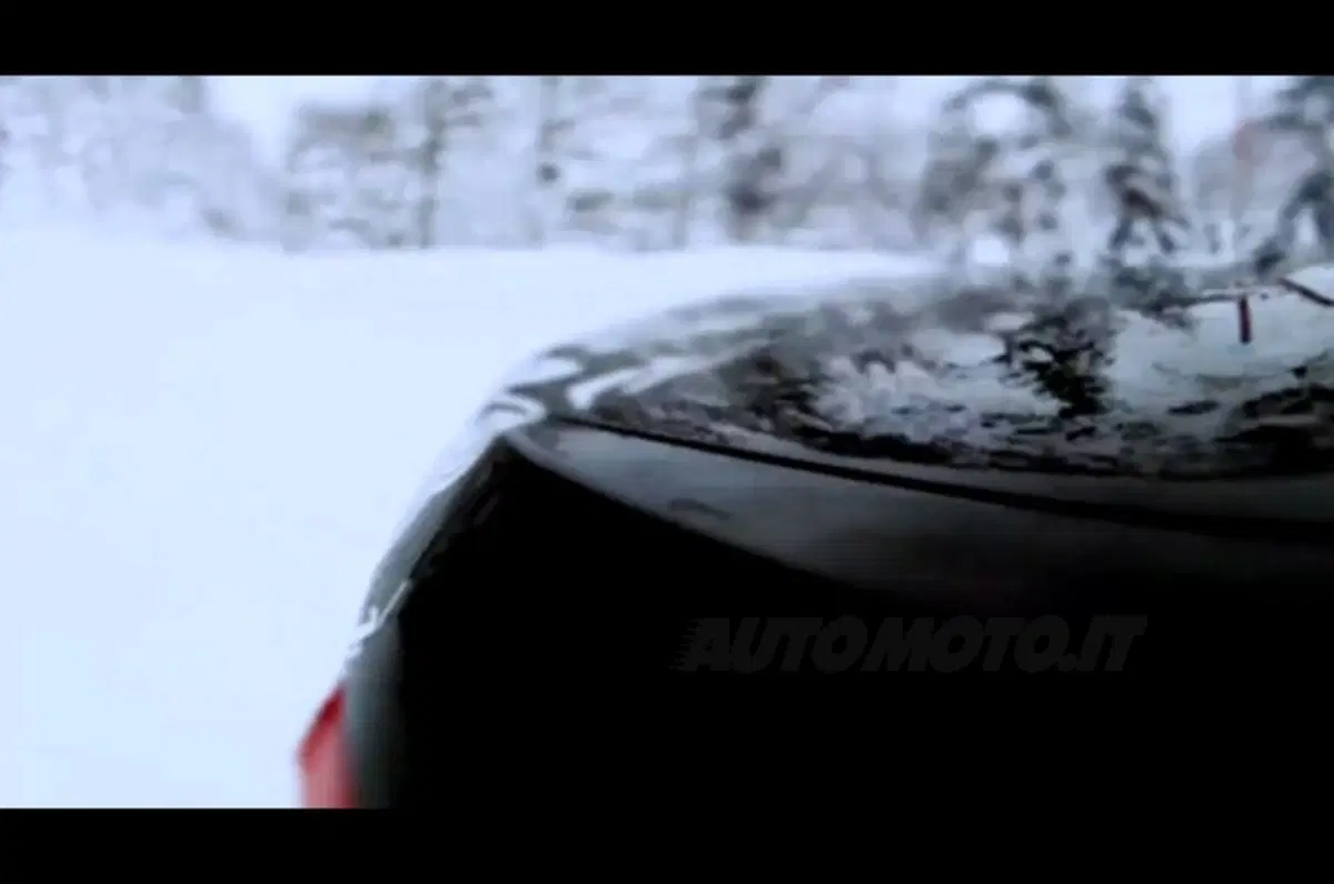 BMW M5 2012 - primo teaser (8)