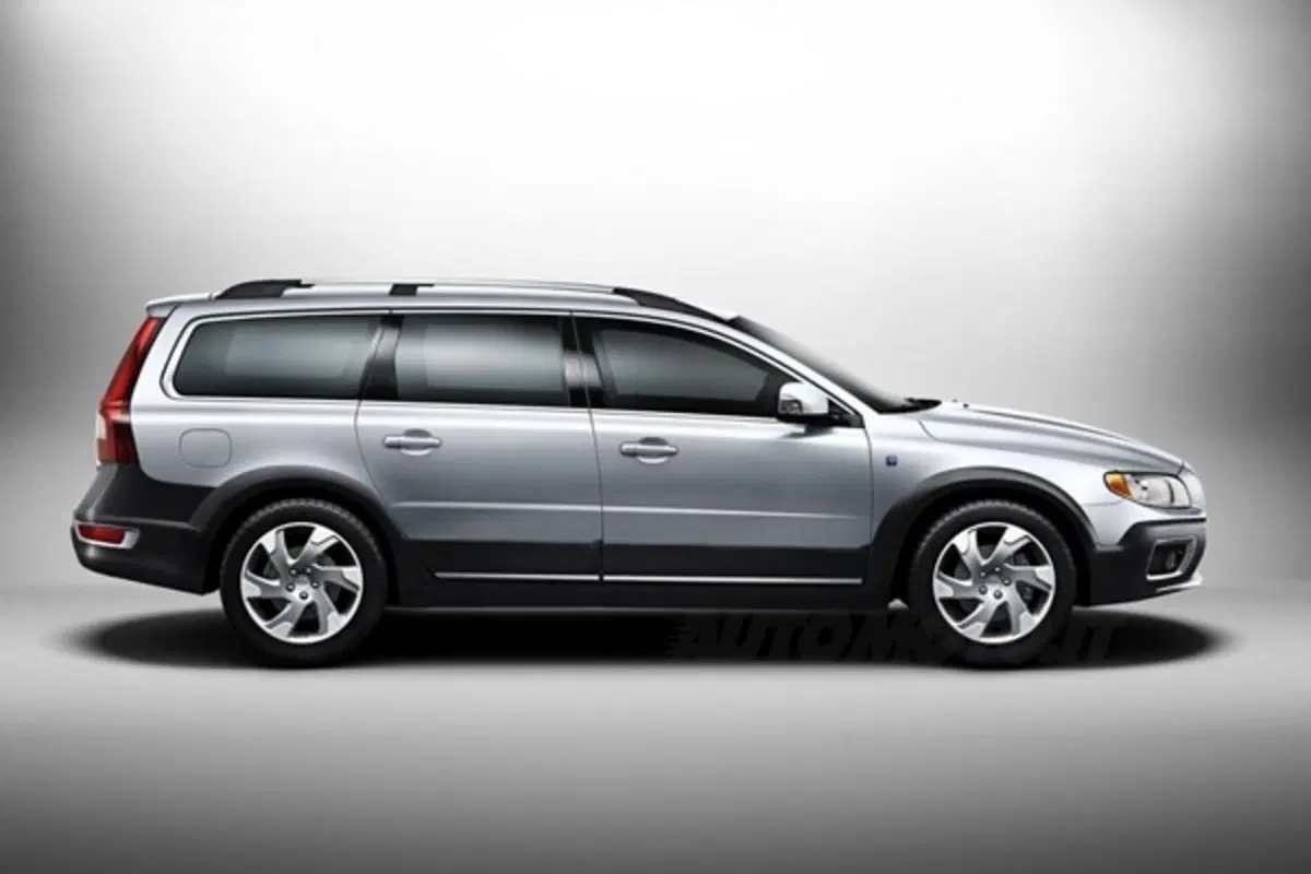 Allestimento Volvo Ocean Race per V60, XC60, XC70 e V70 (19)