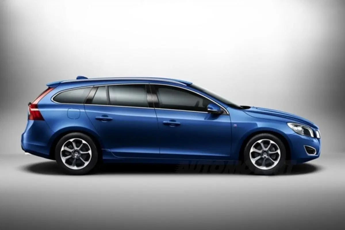 Allestimento Volvo Ocean Race per V60, XC60, XC70 e V70 (24)