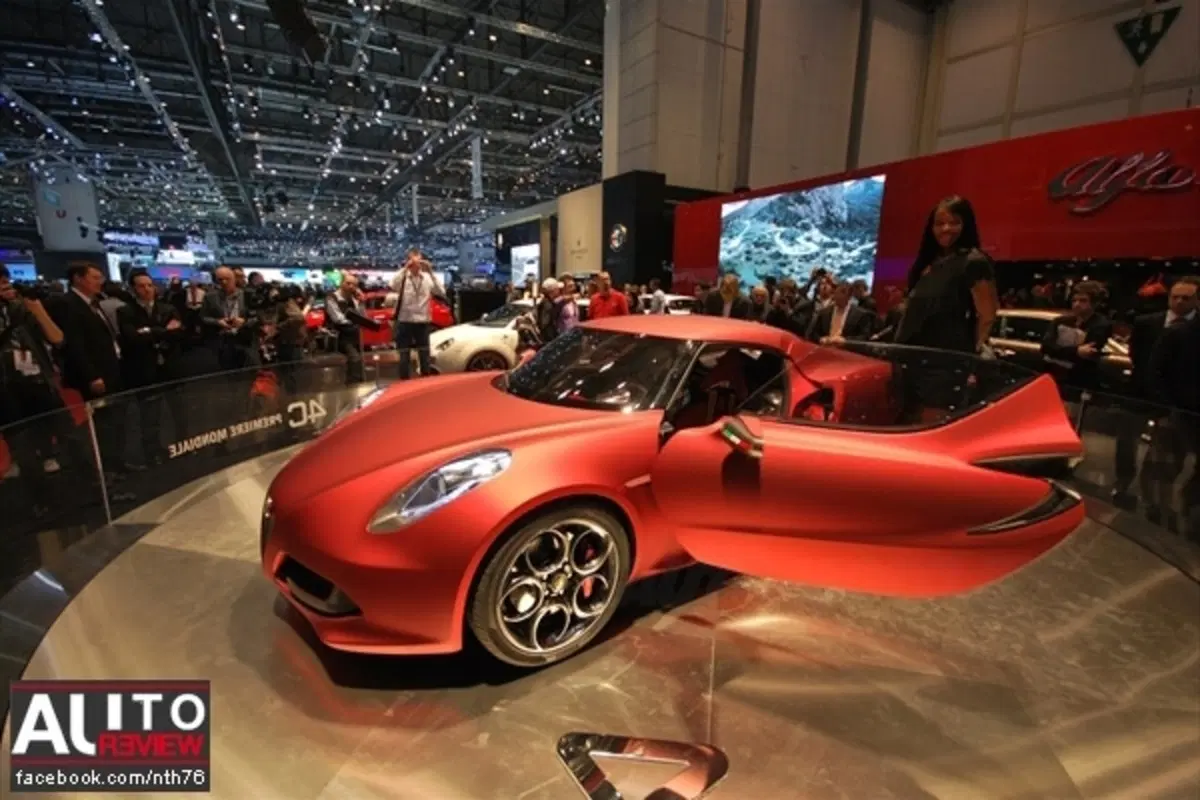 Alfa Romeo 4C: costerà 40.000 euro? (3)