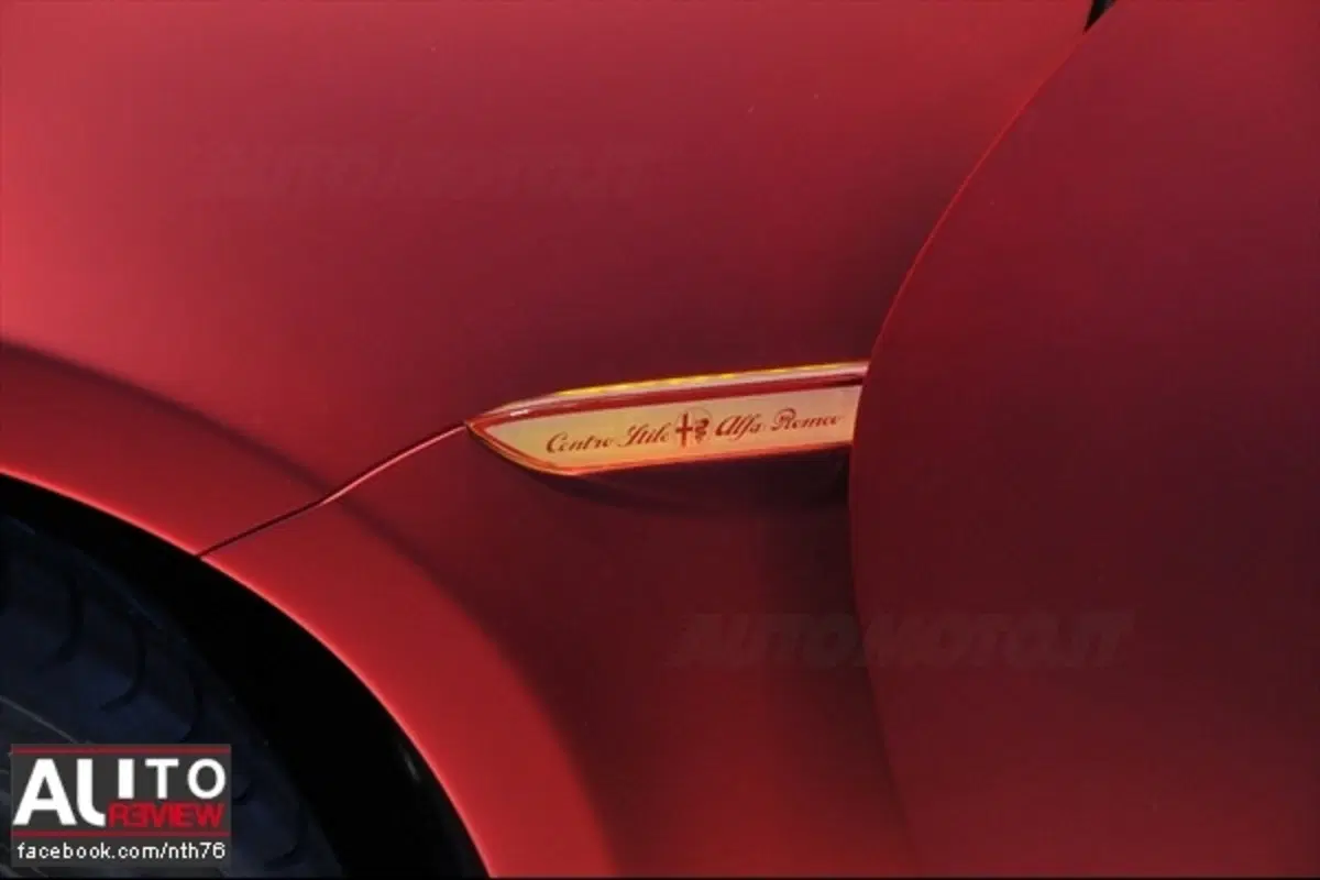 Alfa Romeo 4C: costerà 40.000 euro? (13)