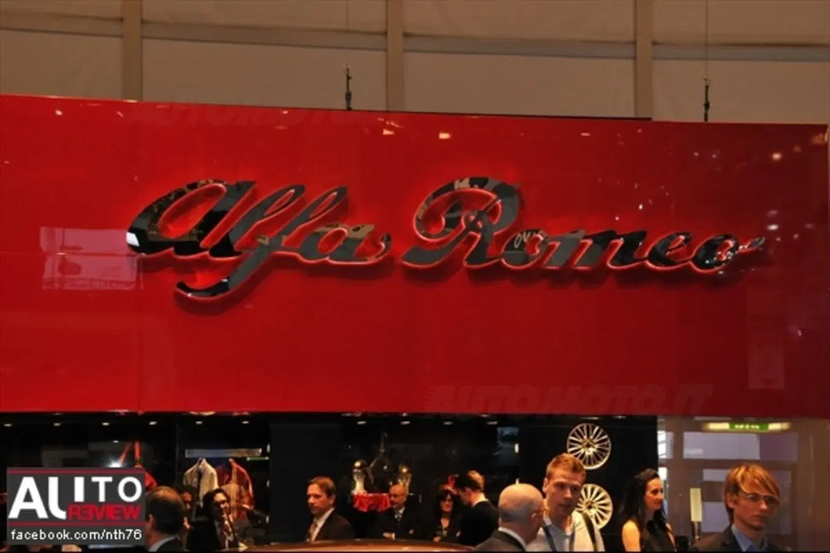 Alfa Romeo 4C: costerà 40.000 euro? (20)