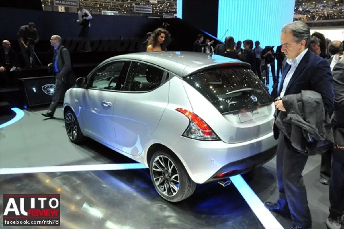 Lancia Ypsilon - ecco la quarta (4)