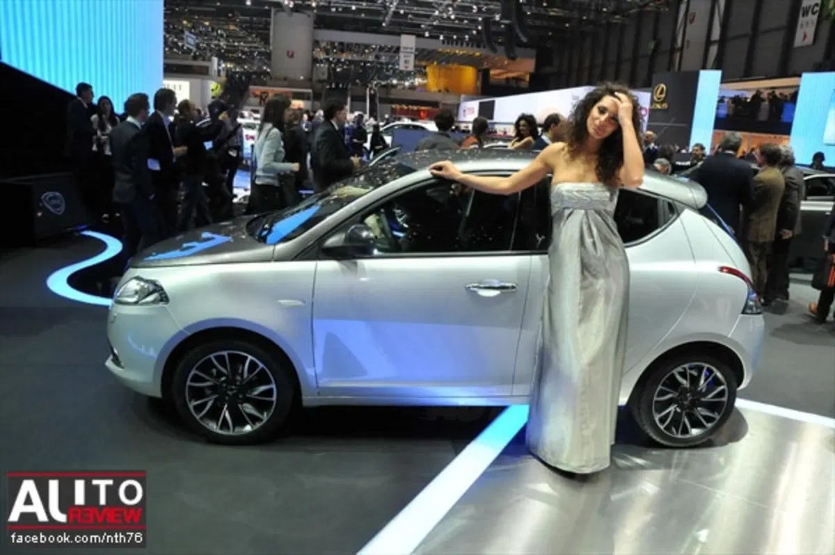 Lancia Ypsilon - ecco la quarta (6)
