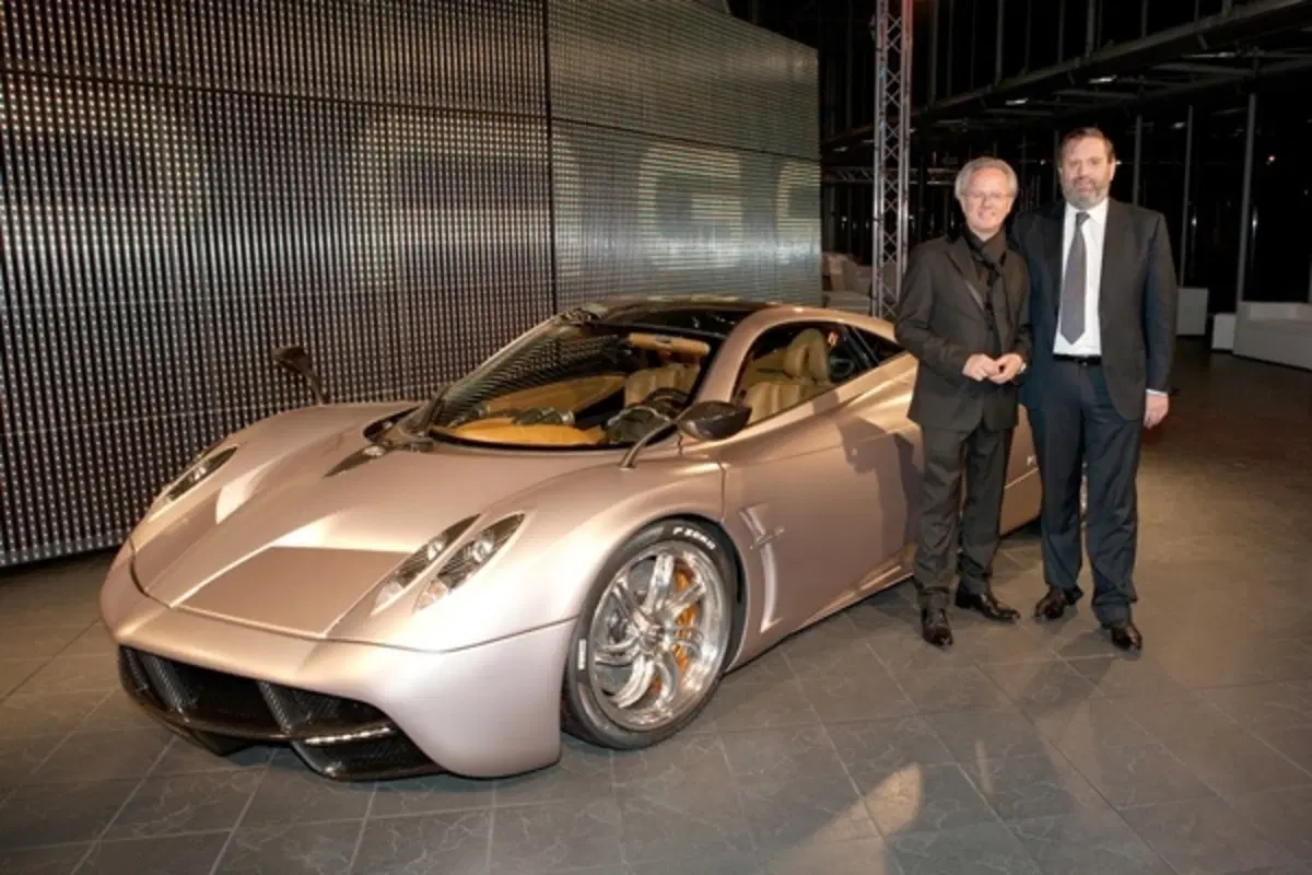 Pagani Huayra - Texa la controllerà a distanza (2)