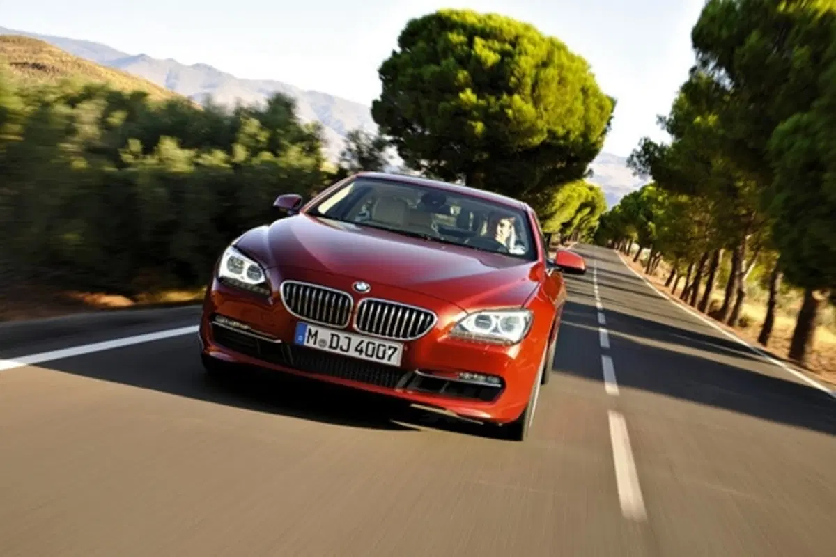 Nuova BMW Serie 6 Coupé (6)