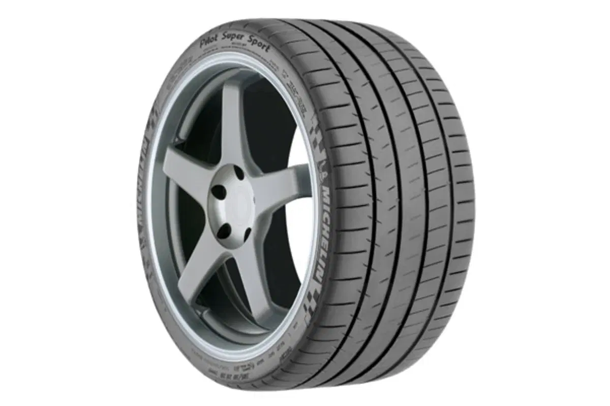 Ferrari FF sceglie Michelin Pilot Super Sport