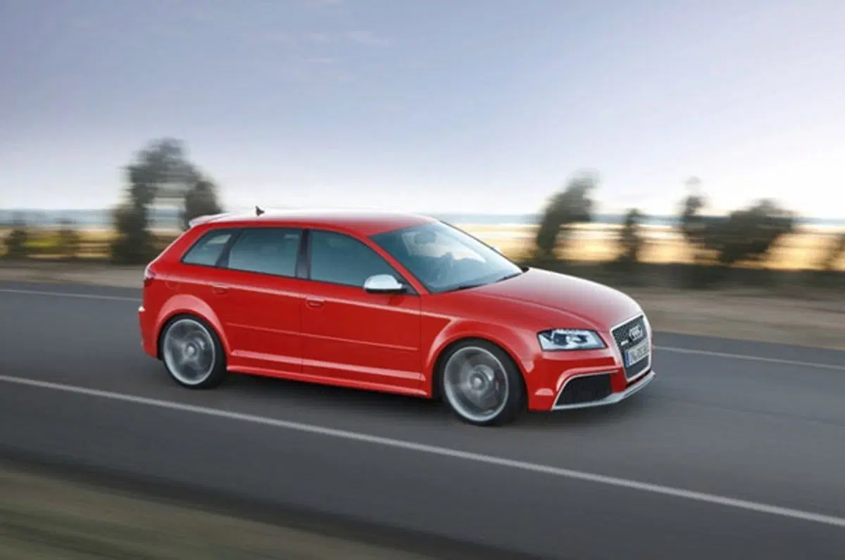 Audi RS3 Sportback: si guida sull'i-Phone (4)