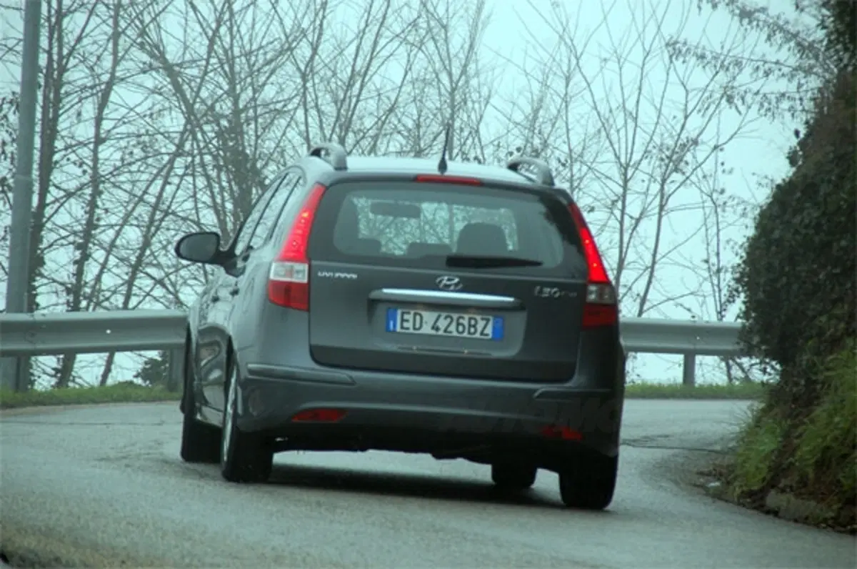 Hyundai i30 CW (10)