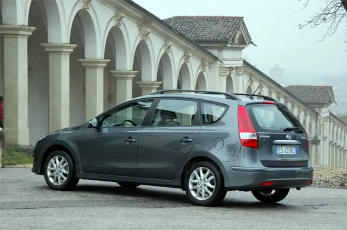 Hyundai i30 CW (14)