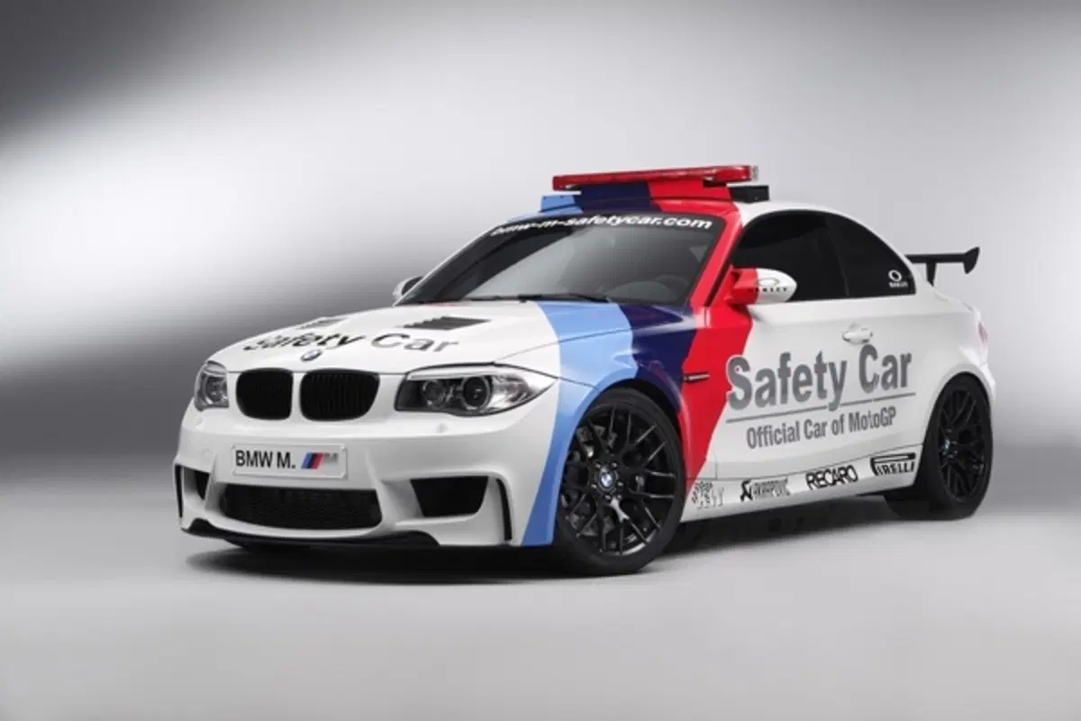 BMW Serie 1 M Safety Car  (7)