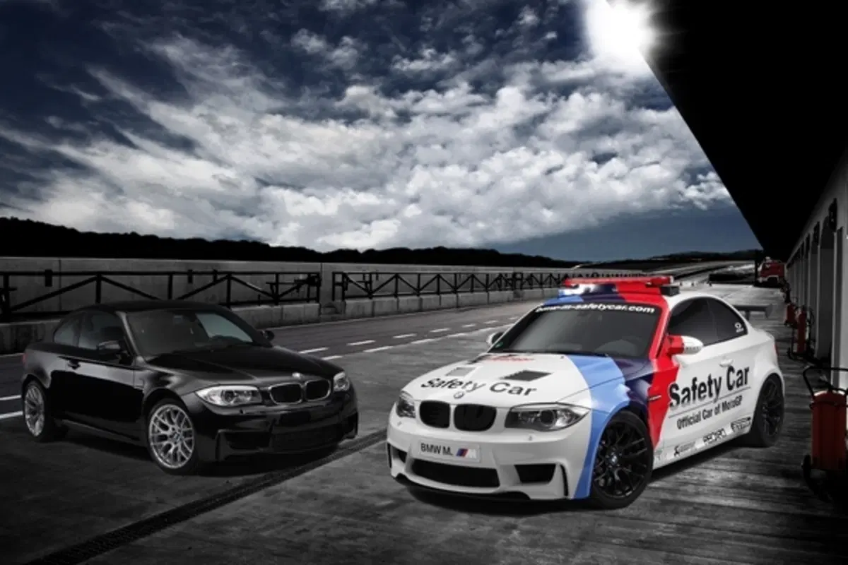 BMW Serie 1 M Safety Car  (9)
