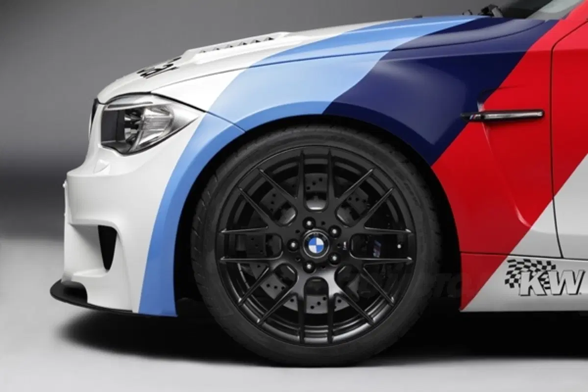 BMW Serie 1 M Safety Car  (17)