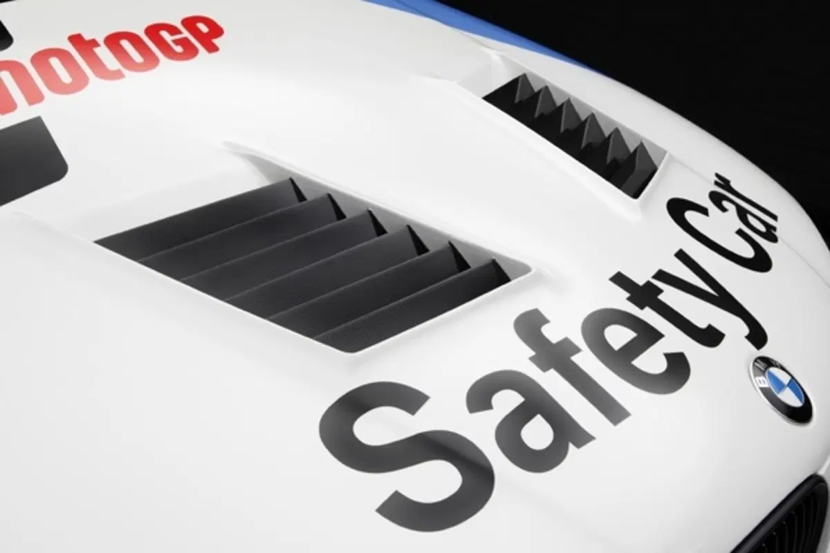 BMW Serie 1 M Safety Car  (33)