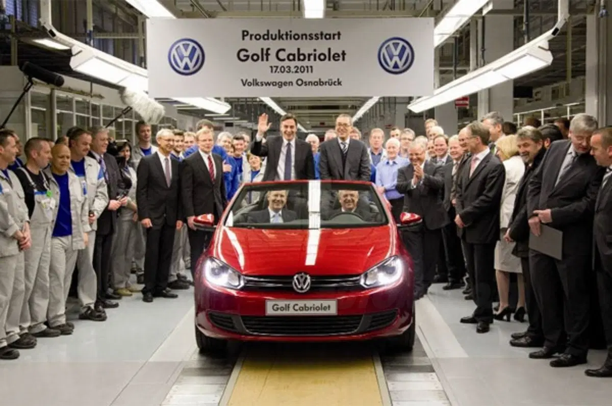 Volkswagen Golf Cabriolet: via alla produzione