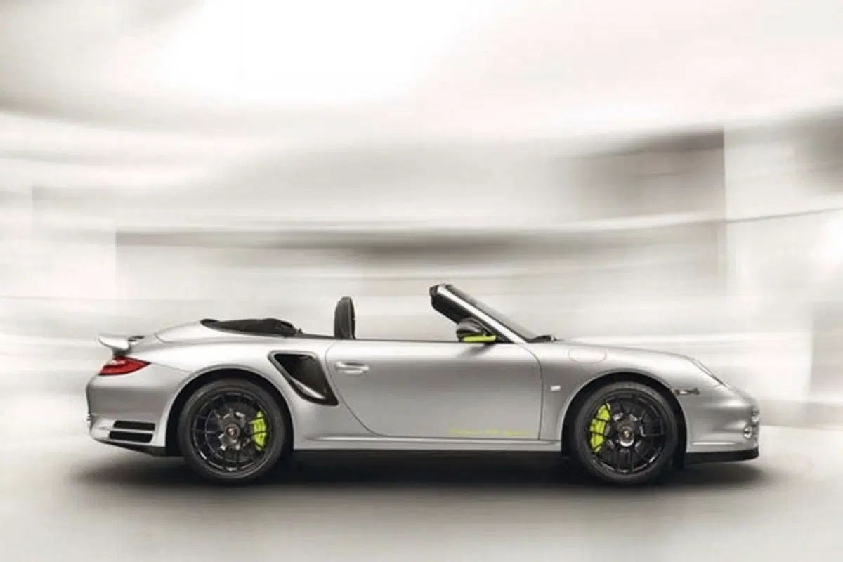 Porsche 911 Turbo S 918 Edition (2)