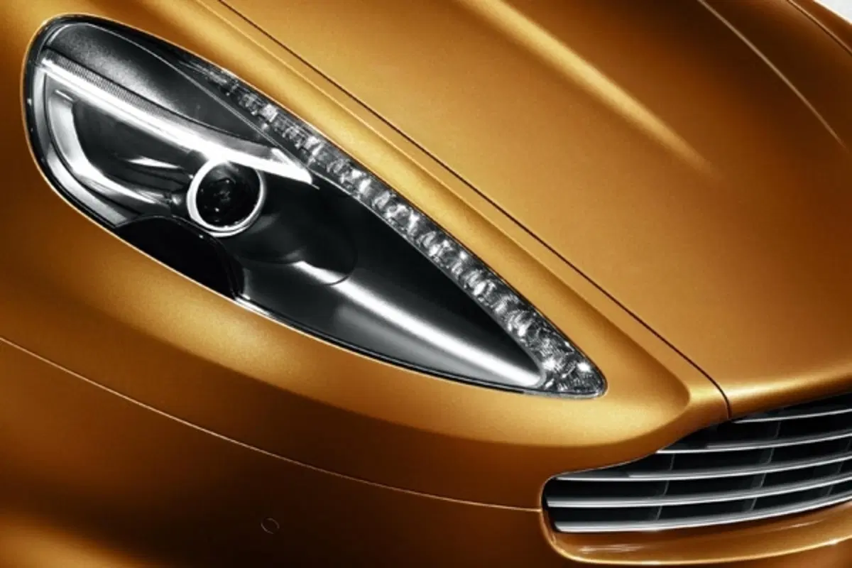 Aston Martin Virage - primo video ufficiale (11)