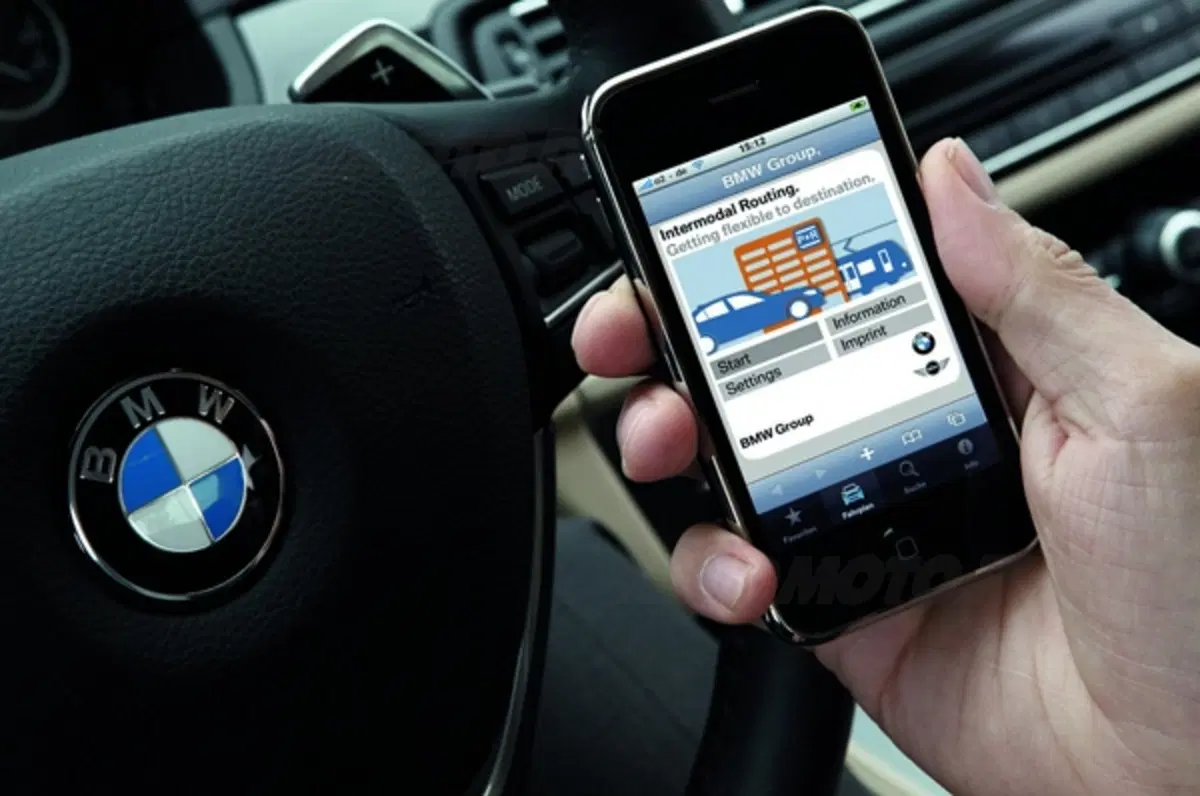 BMW ed ENI: assieme in comunicazione e sviluppo (19)