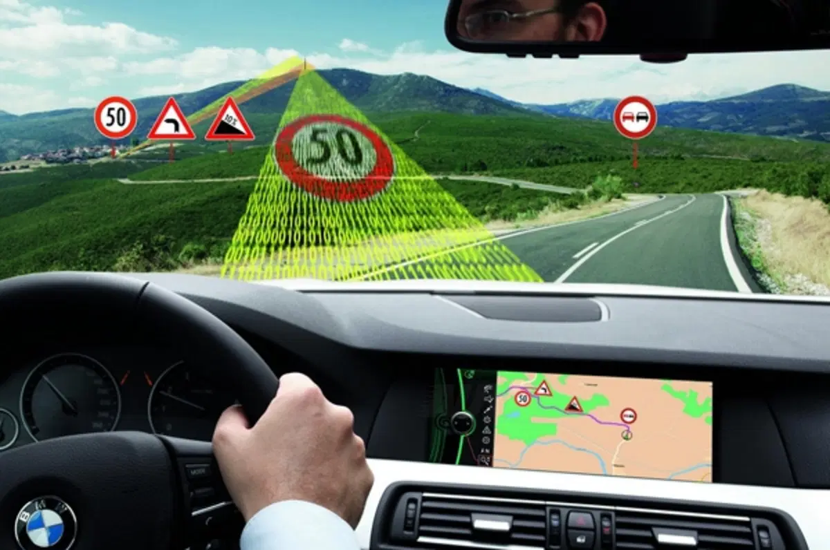 BMW ed ENI: assieme in comunicazione e sviluppo (21)