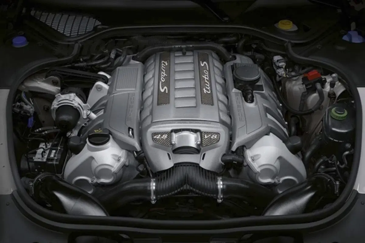 Porsche Panamera Turbo S (8)
