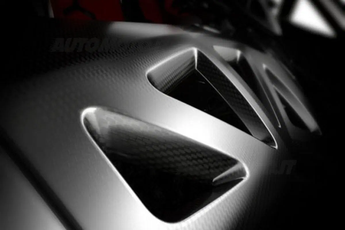 Lamborghini Sesto Elemento: tiratura limitata? (6)