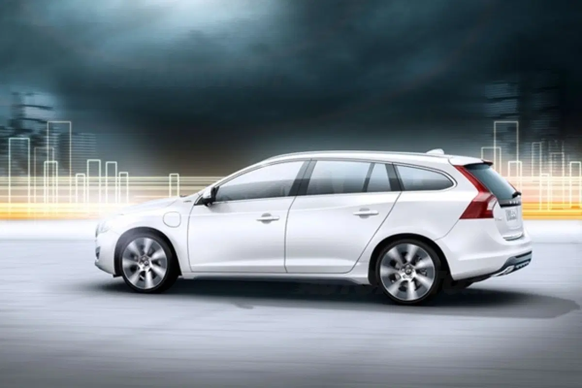 Volvo V60 Hybrid: anche grazie a lei 1.200 posti di lavoro (4)