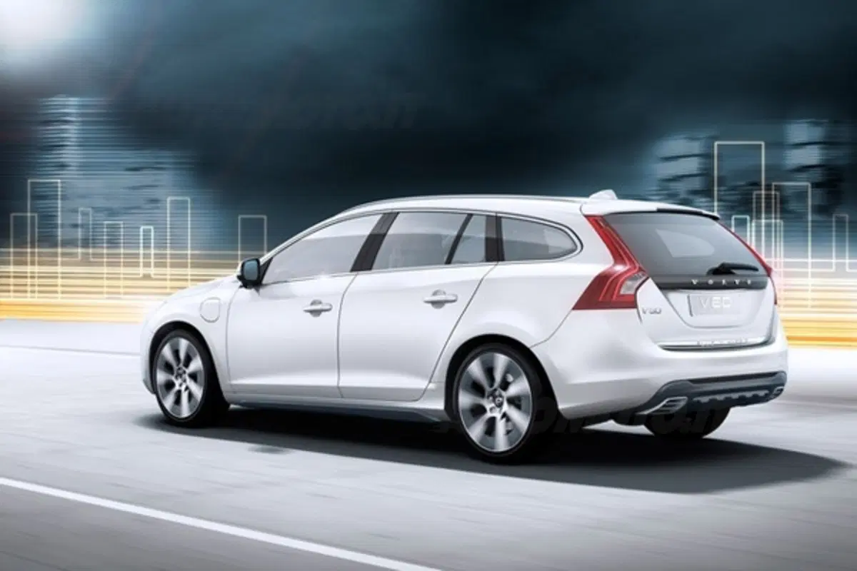 Volvo V60 Hybrid: anche grazie a lei 1.200 posti di lavoro (5)