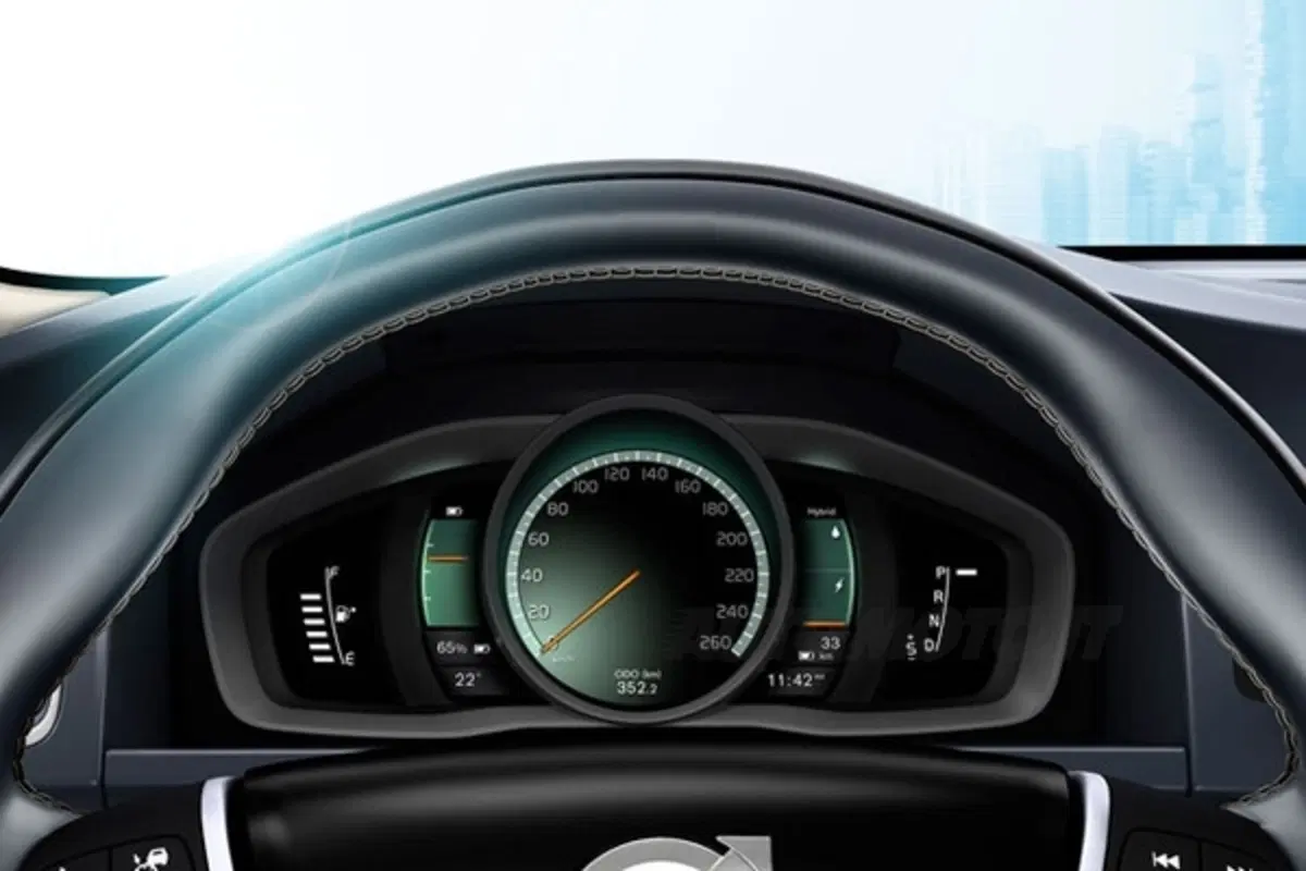 Volvo V60 Hybrid: anche grazie a lei 1.200 posti di lavoro (13)