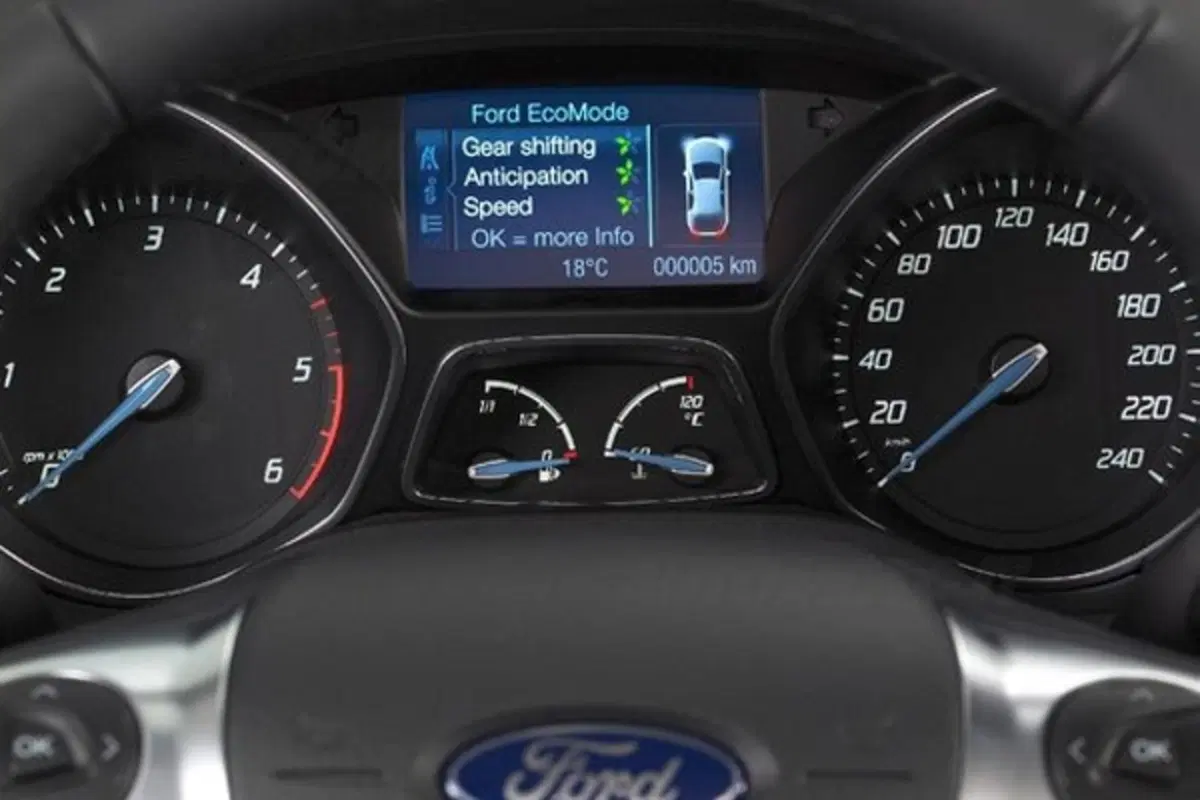 Ford Focus ECOnetic (5)