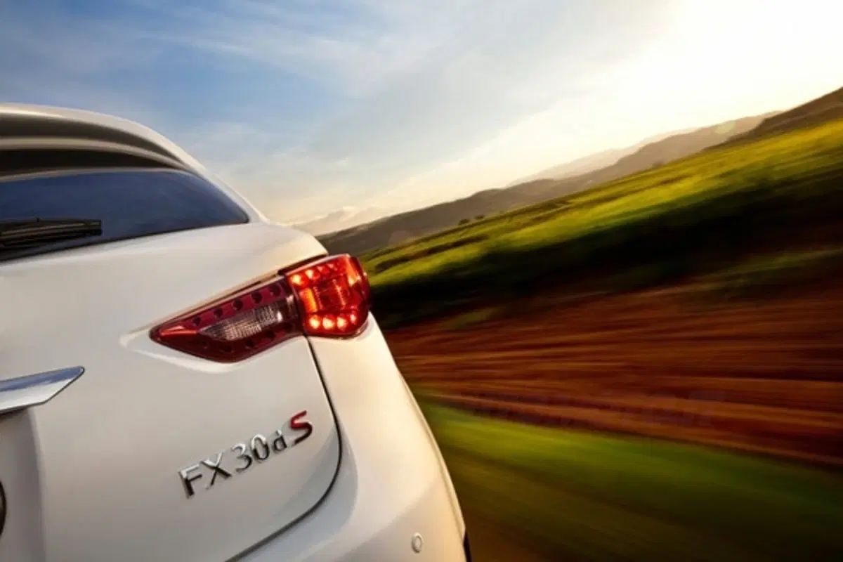 Infiniti FX M.Y. 2011 (8)