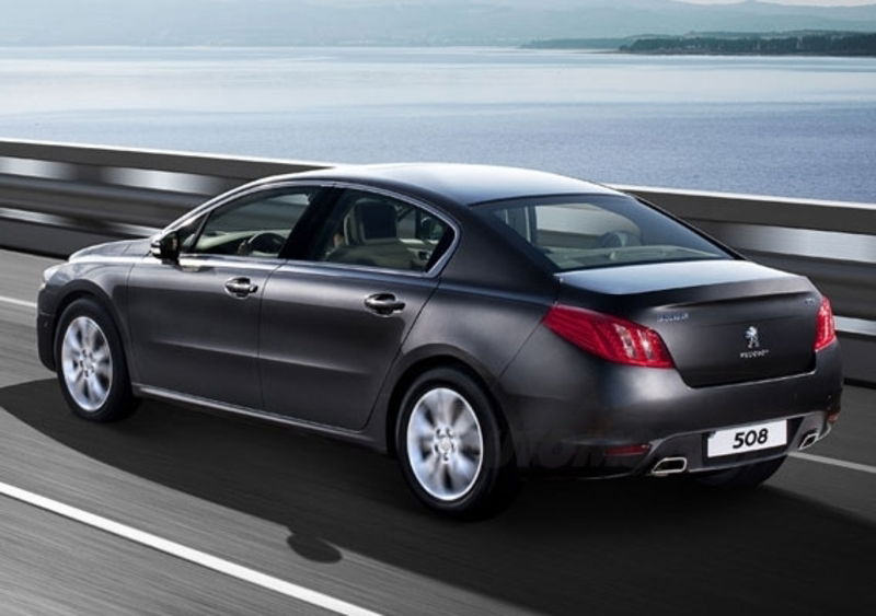 Peugeot 508: debutta anche in Cina