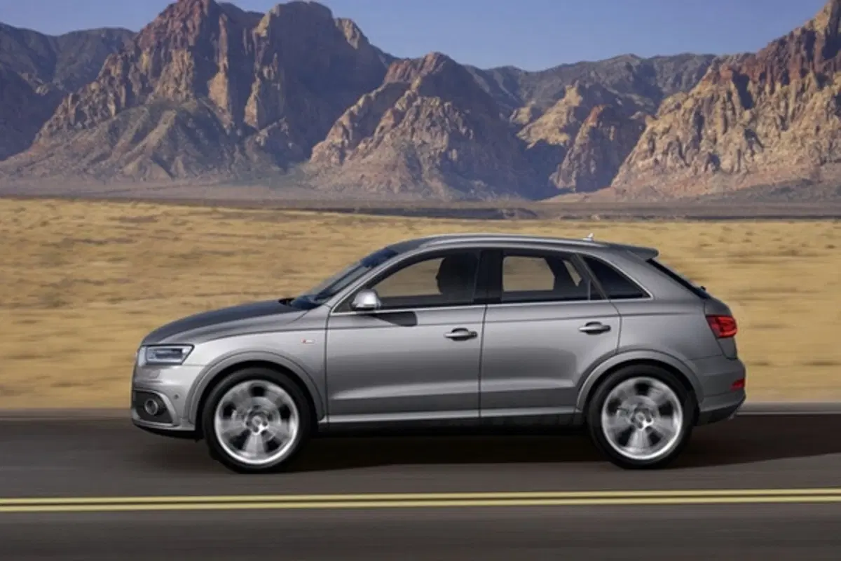 Audi Q3 S-Line (2)