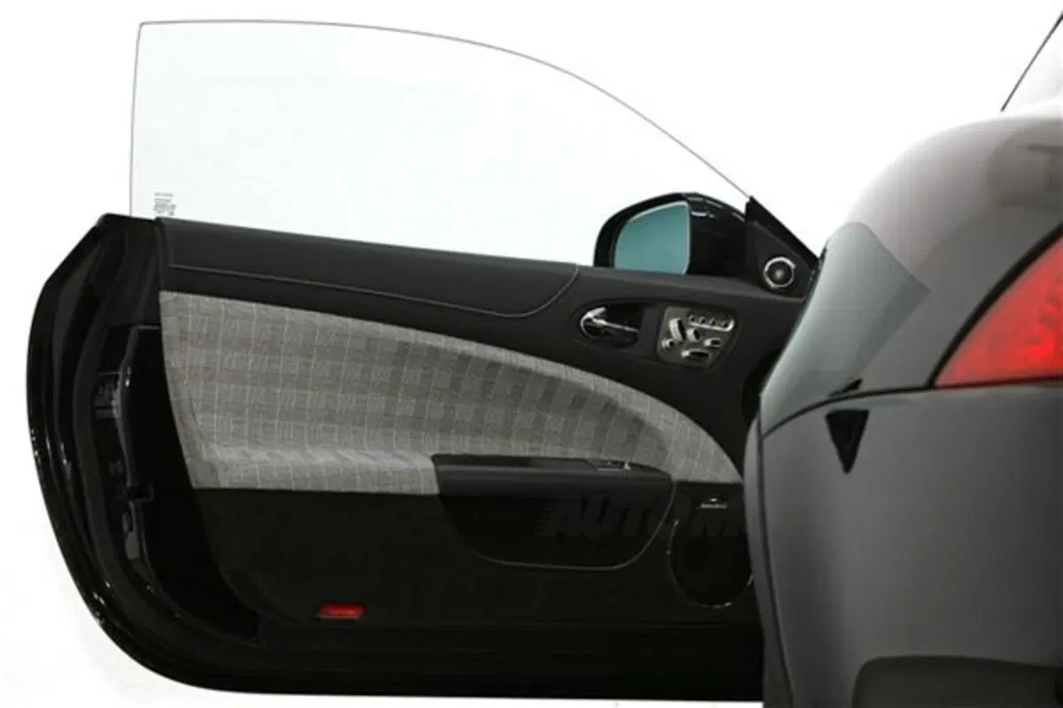 Alcantara for Jaguar: a Milano il Giaguaro stupisce (10)