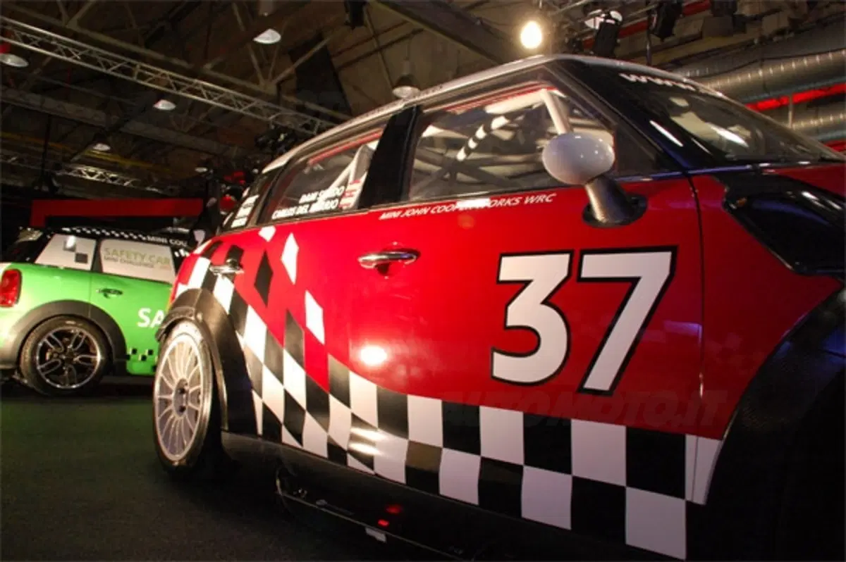 A bordo della Mini Countryman WRC (23)