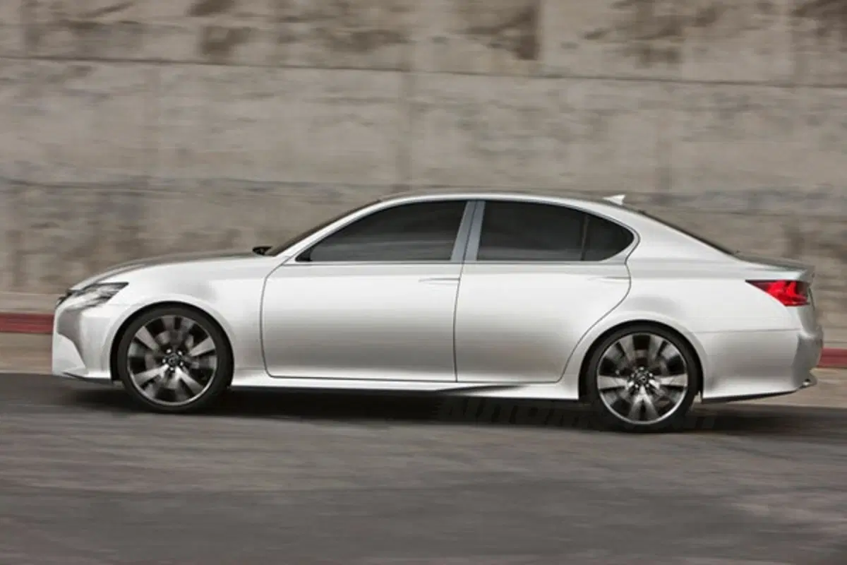 Lexus LF-Gh (2)
