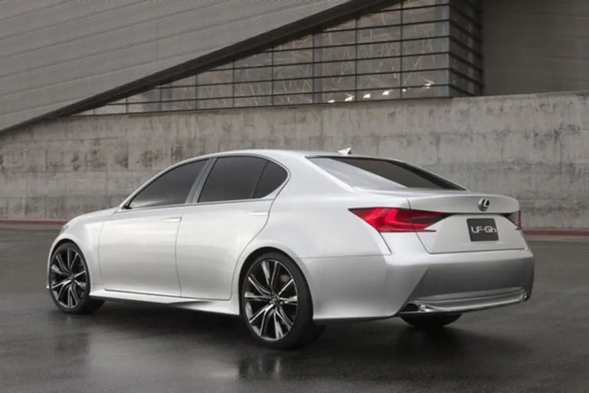 Lexus LF-Gh (4)