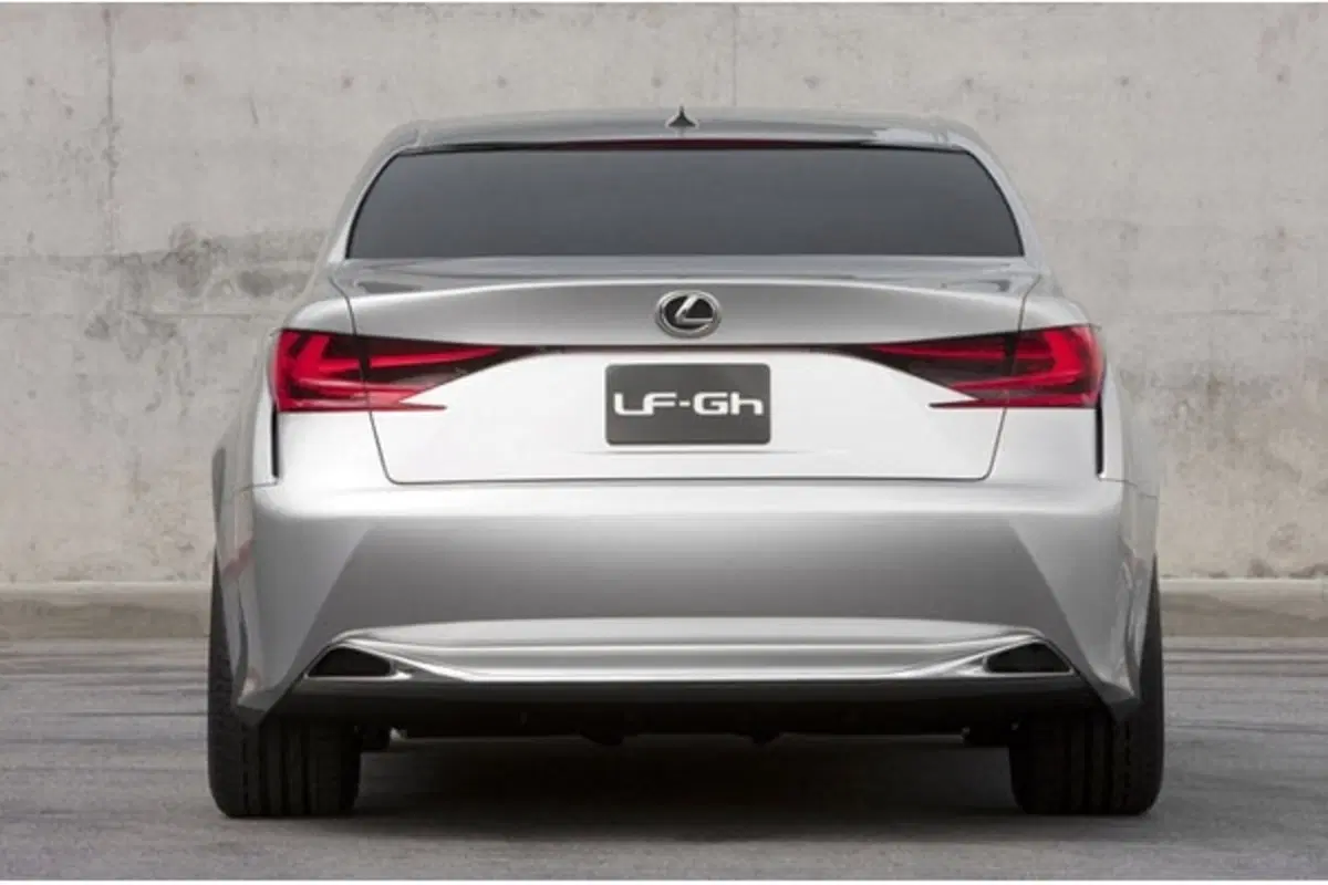 Lexus LF-Gh (9)