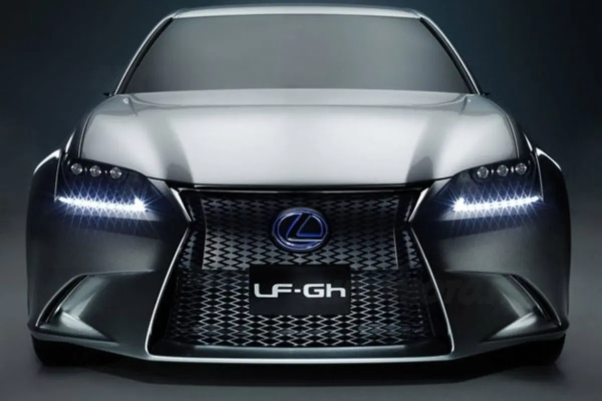 Lexus LF-Gh (19)