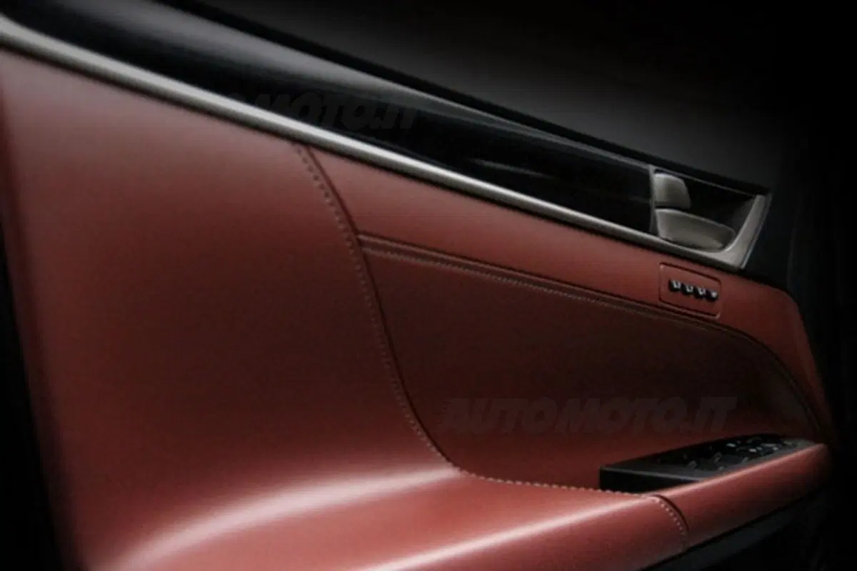 Lexus LF-Gh (28)