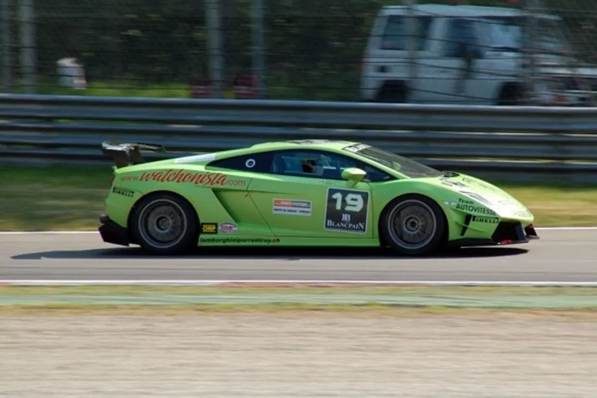 Lamborghini Super Trofeo: vis à vis con Winkelmann (15)