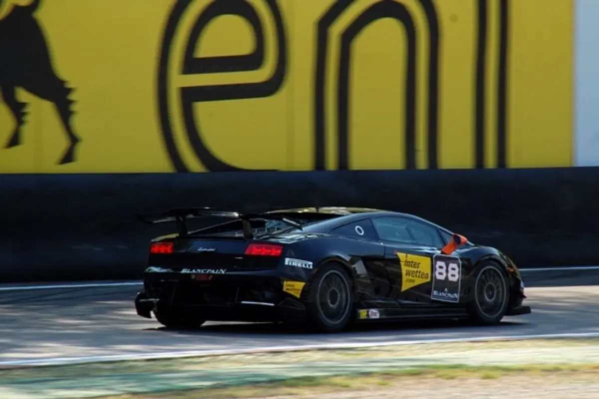 Lamborghini Super Trofeo: vis à vis con Winkelmann (16)