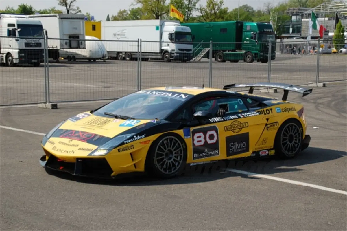 Lamborghini Super Trofeo: vis à vis con Winkelmann (18)