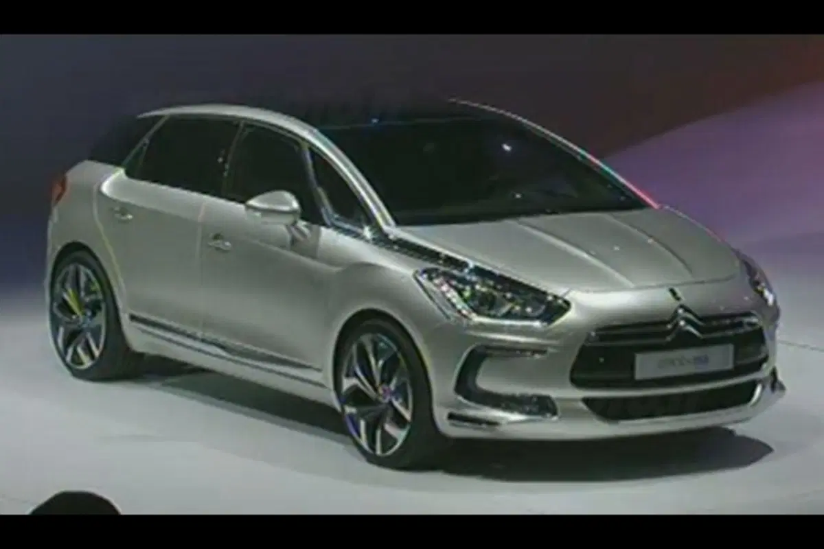 Citroen DS5 - prime immagini da Shanghai
